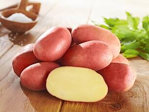 Mit rosa Schale: Kartoffelsorte ‘Bellarosa’