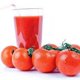 Tomaten sind gesund und geben viel Saft ab, der herrlich süß und tomatig-lecker schmeckt.